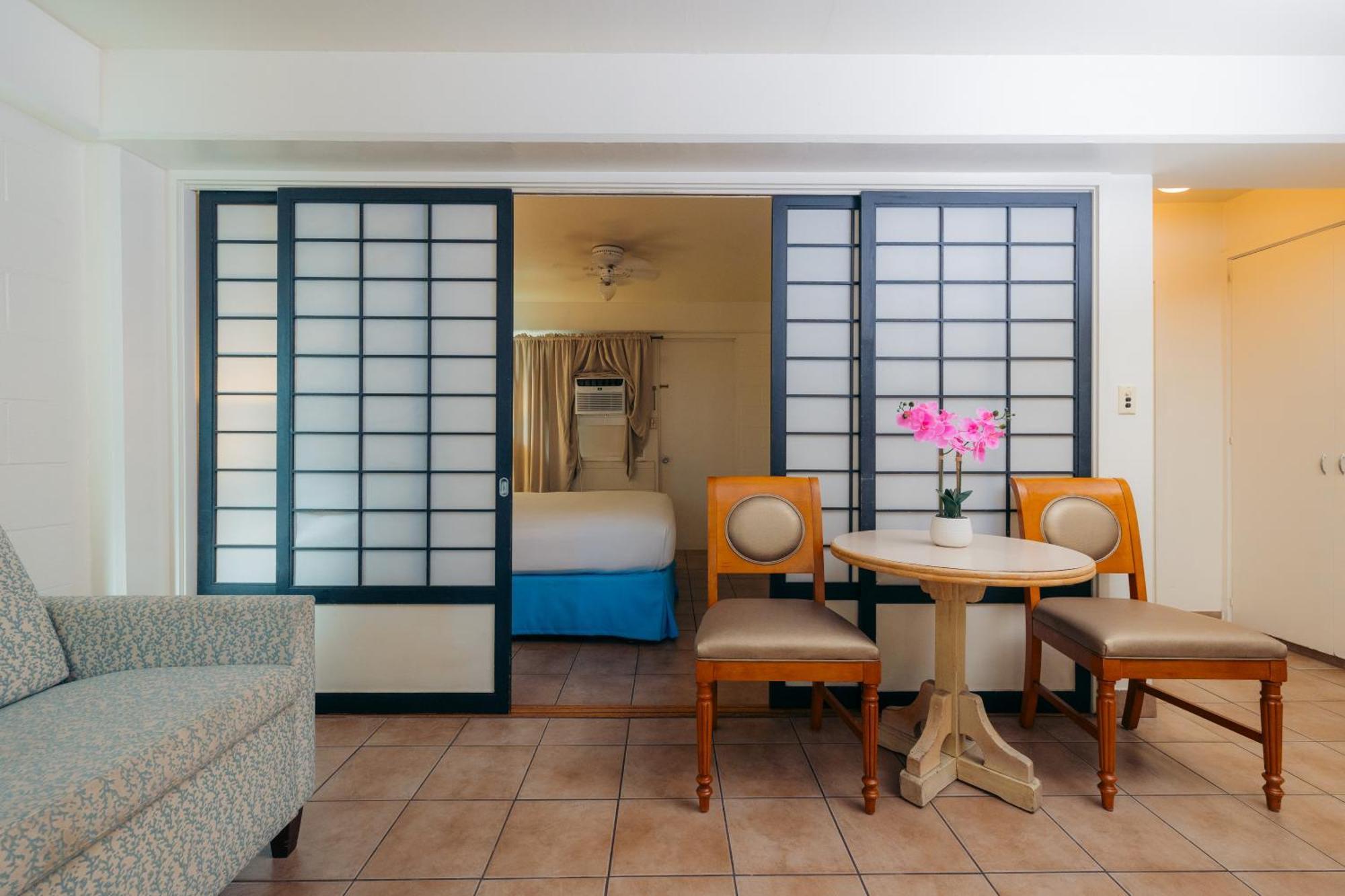 Waikiki Heritage Hotel Honolulu Bagian luar foto